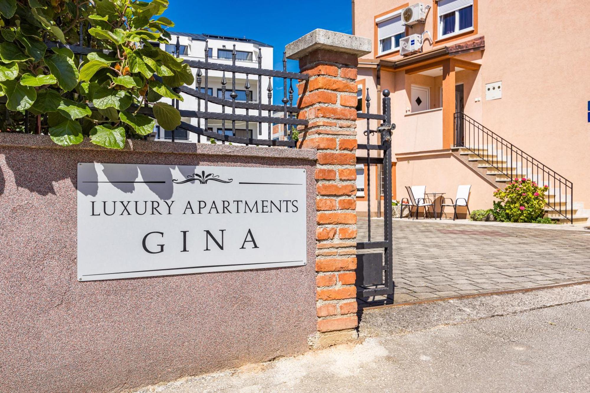 Luxury Apartments Gina Rovinj Exteriör bild